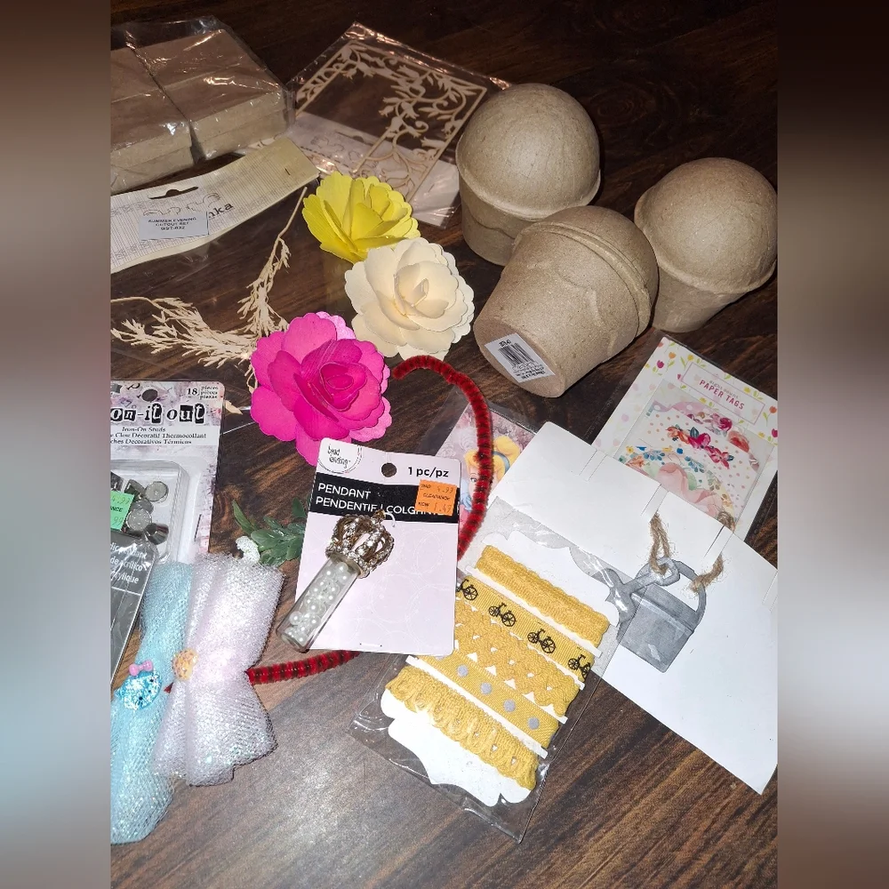 Craft Supplies Wooden Art Mixed Media  Fowers Ribbon Chipboard Jewelry Tags Box